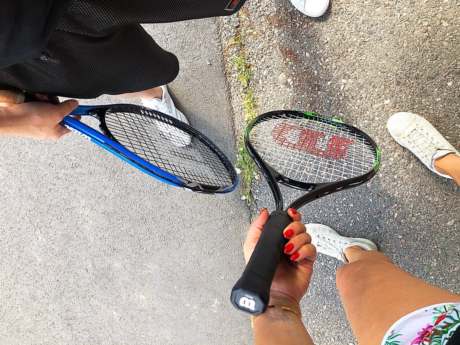 202007020415452171 - Boken går till tryckeriet