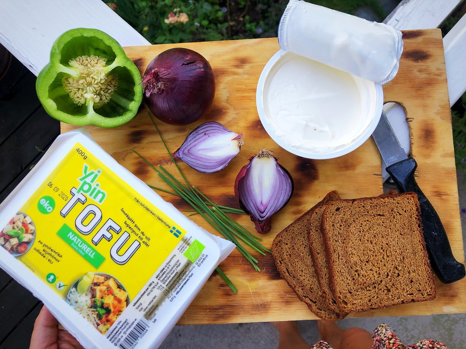 202008100517160189 - Yipin tofuröra på kavring - Aptitretare