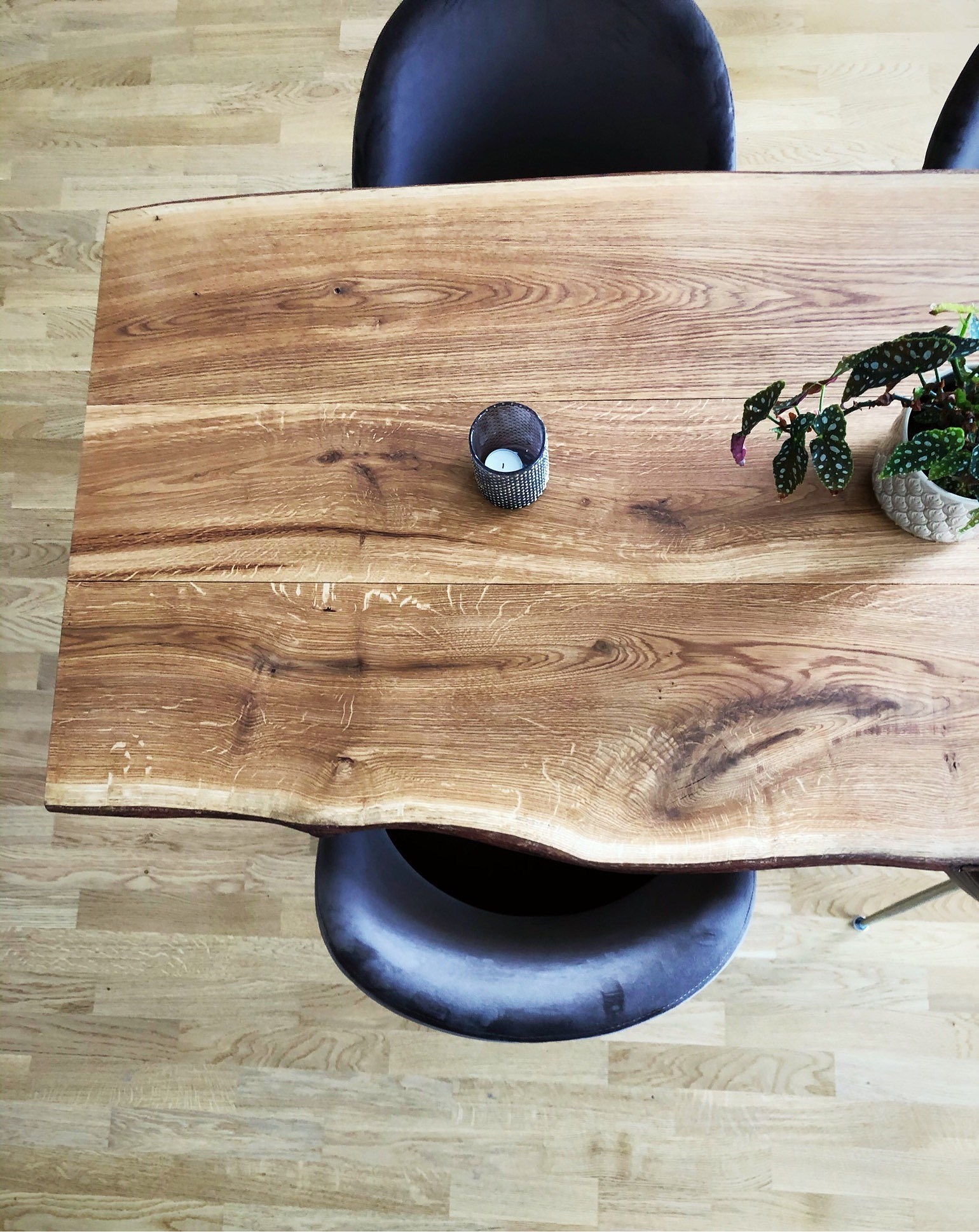 202009220530122490 - Vårt nya hemmabyggda matbord