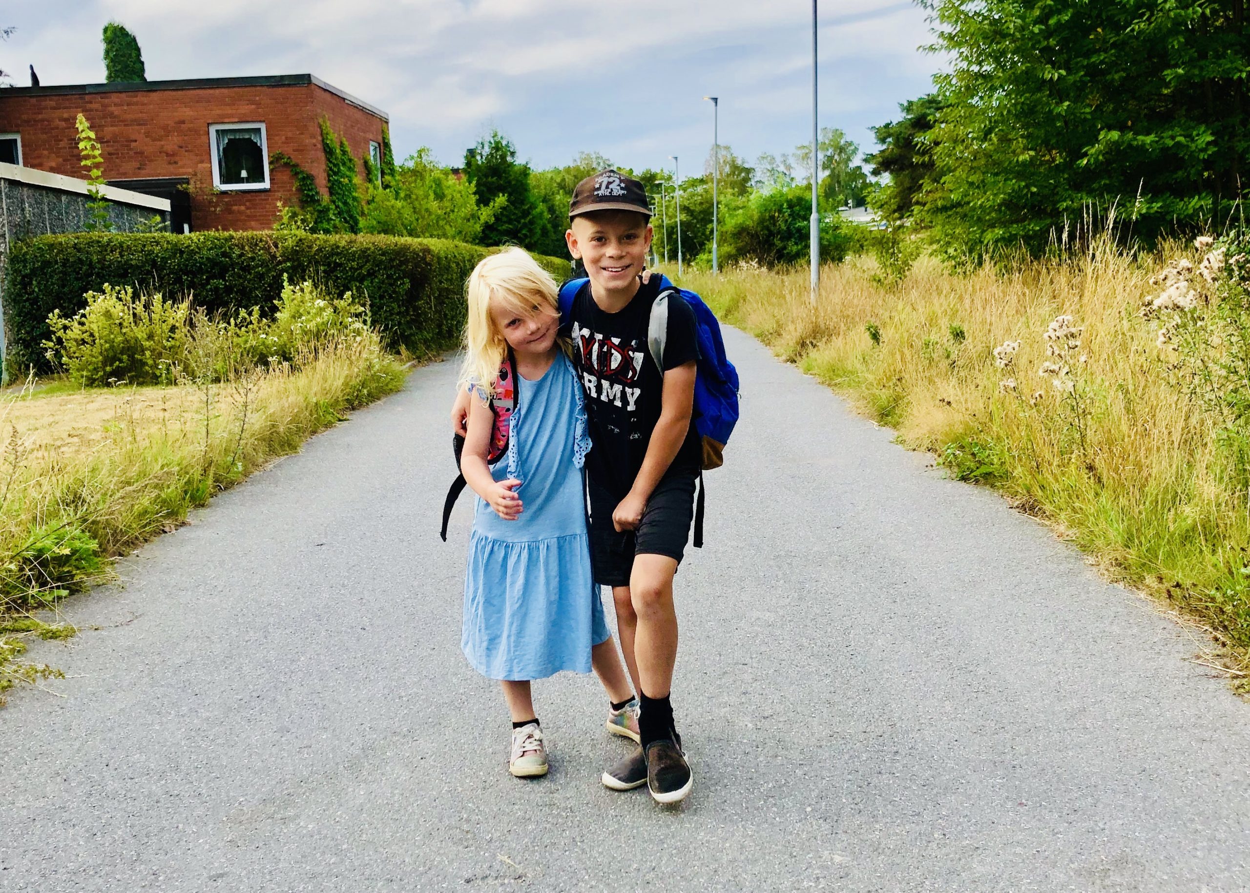 Barnen börjar skolan