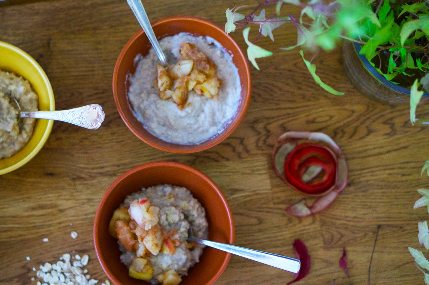 Havregrynsgröt med stekt äpple - recept