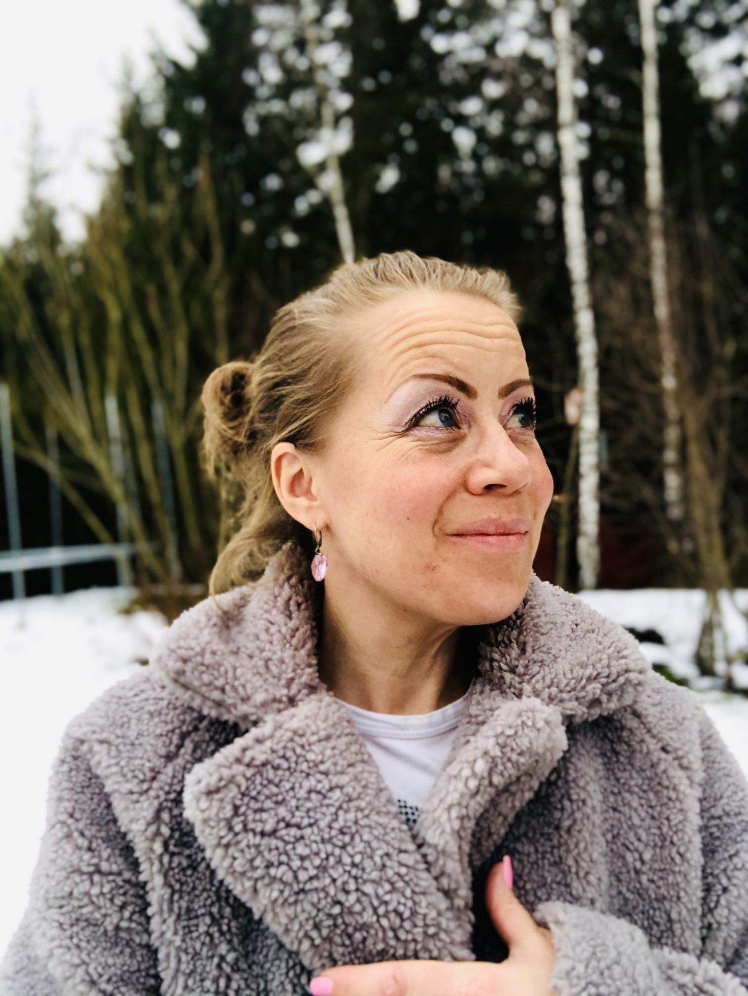 E06DD1E3-8C6E-4A18-BFF6-5E2A169DA0B1 - Corona utomhus