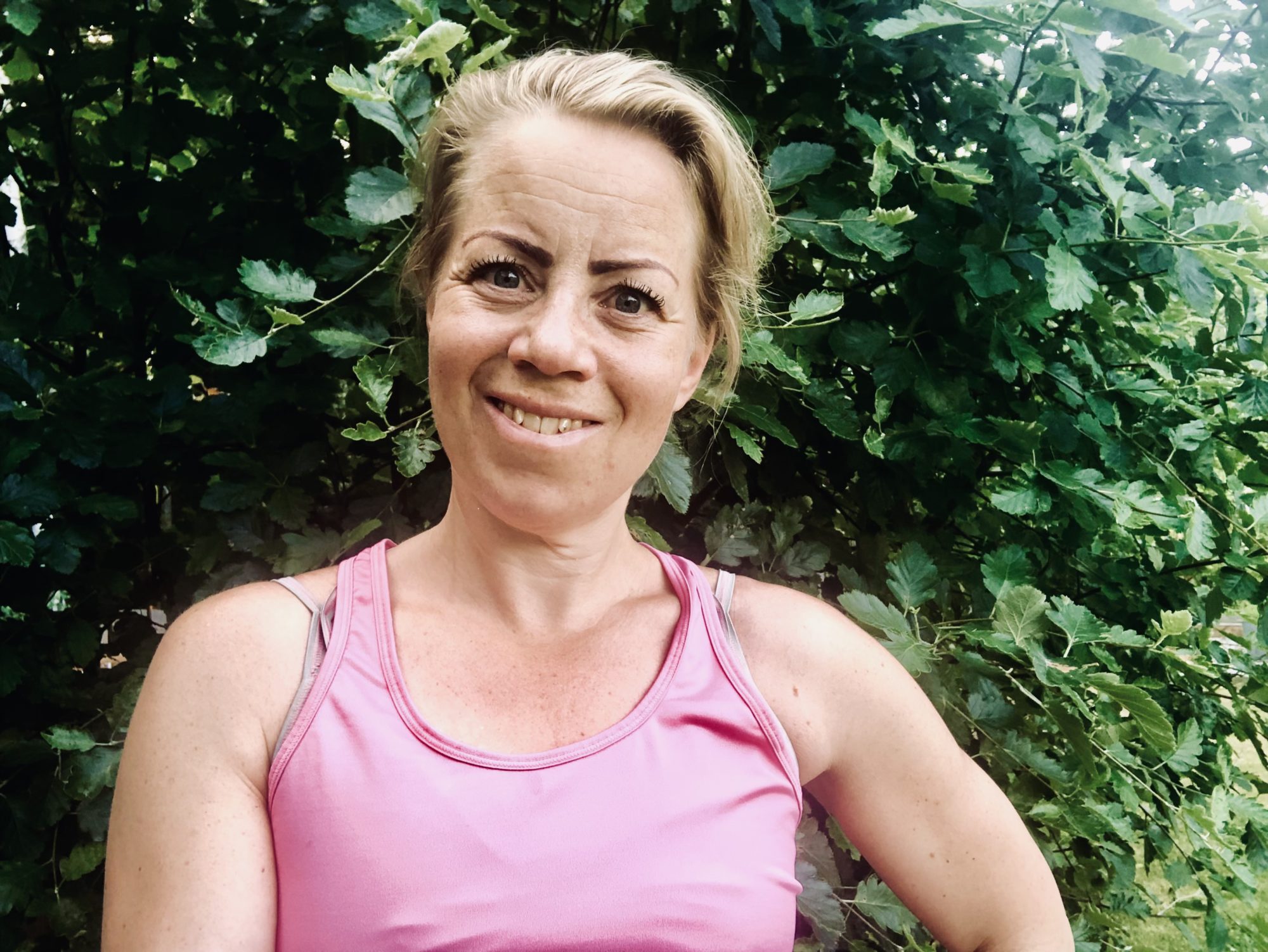 A91F3617-2838-423A-BA39-2F03139B7753 - Hon höll på att knäcka mig