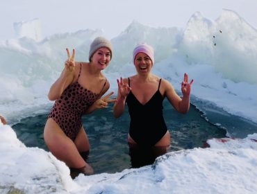 BB58383A-E55D-42A7-8144-B8A1B9797344