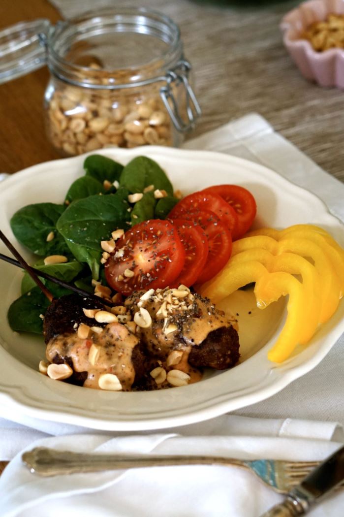 kottfarsspett jordnotssas recept