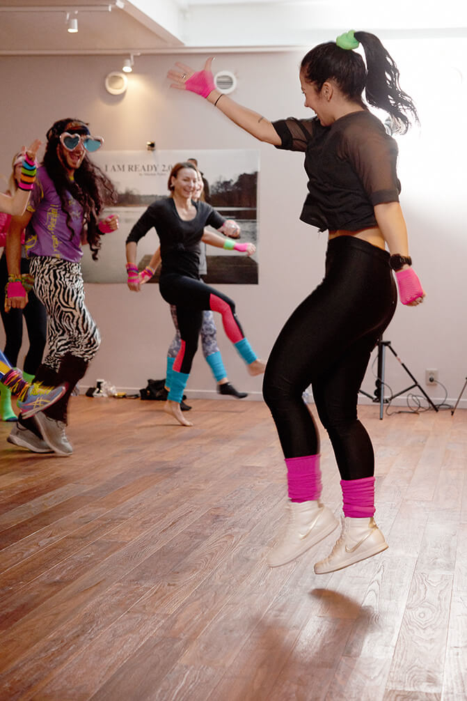 I am ready releasefest med aerobics al'a Jane Fonda