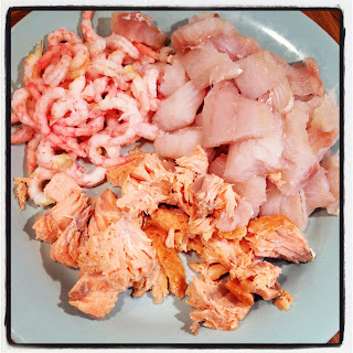 Fisksoppa-med-aioli-3 - Tjejmiddag med fisk- och räksoppa