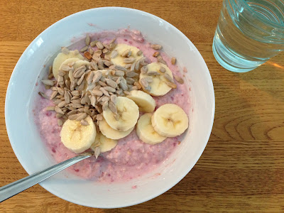 Lopning-med-Rohnisch-loparoutfit-13 - Halkig löparrunda med snyggaste löparjackan och smartaste löpartightsen