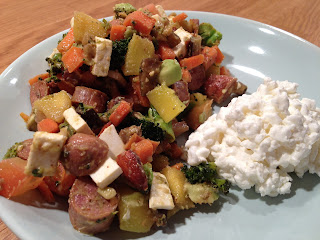 Marrakeshinfluerad-sallad-med-lammkorv-och-keso - Marrakechinfluerad sallad
