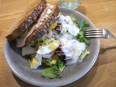 Salladslunch - Bebismamma i löpspåret