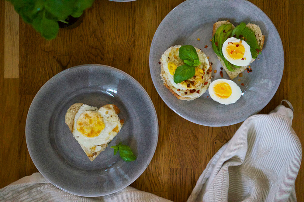 Ägg och avokadomacka