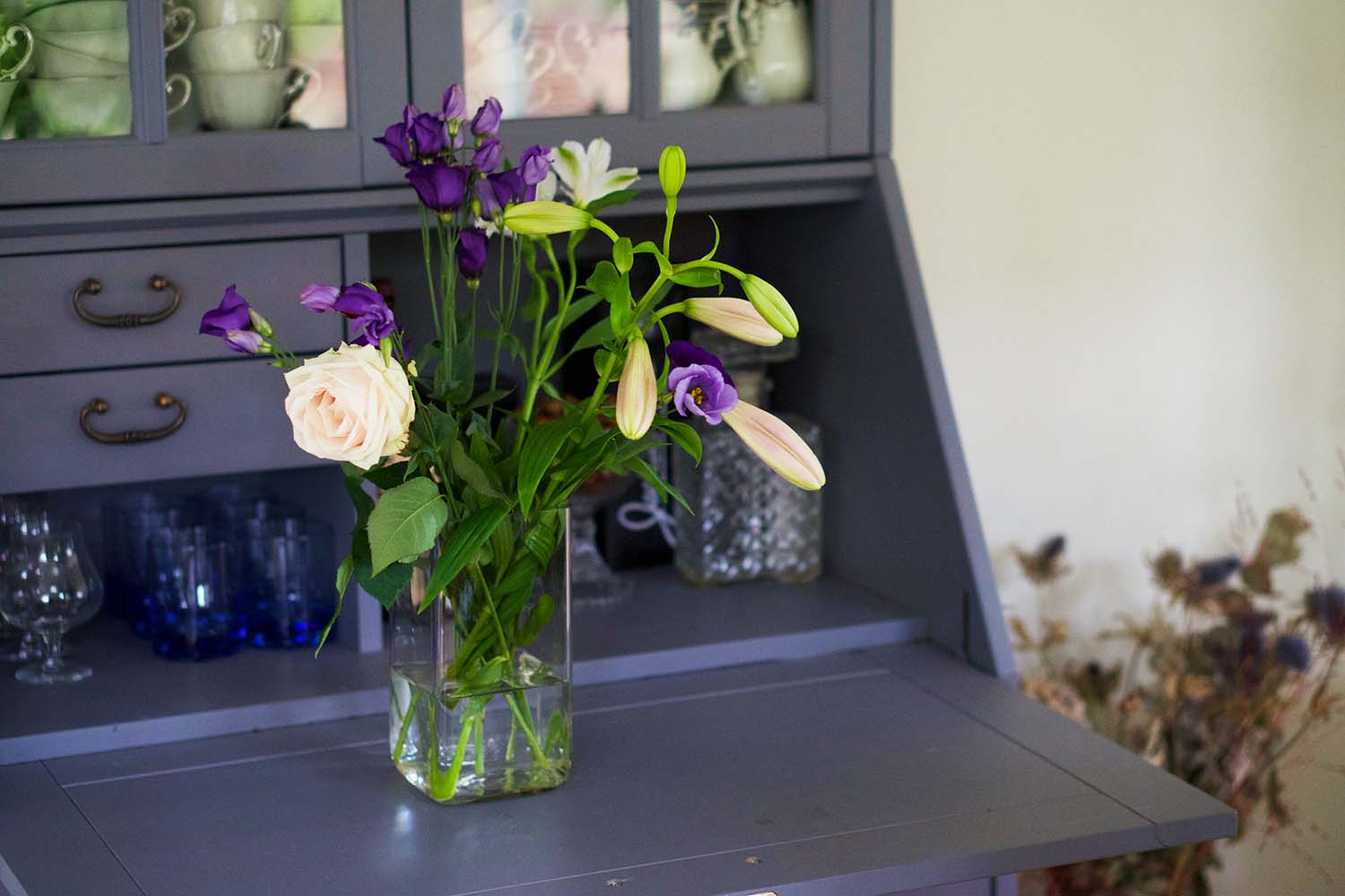 Mina första dagar som föräldraledig - blommor i vas