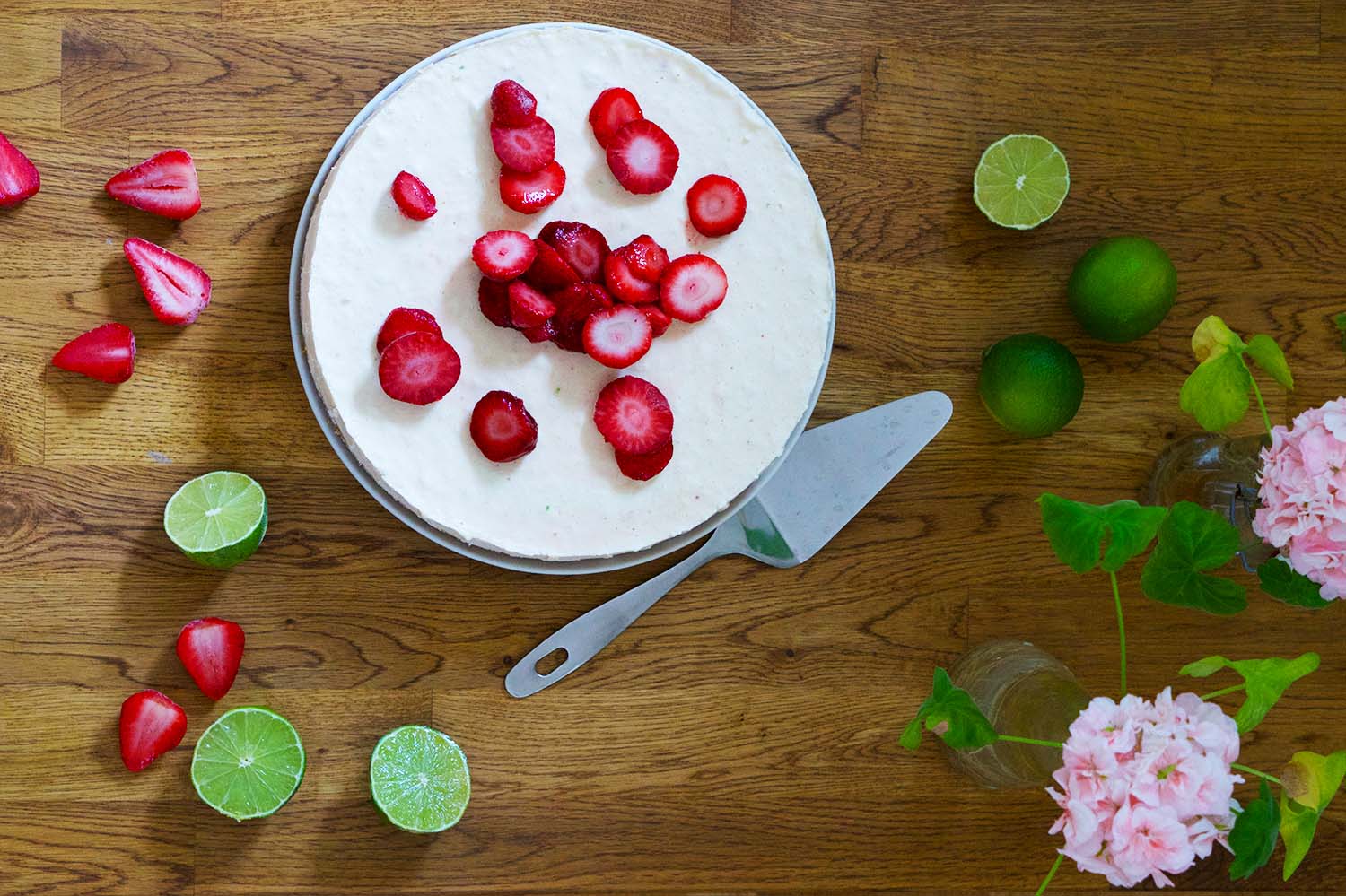cheesecake jordgubb och lime recept