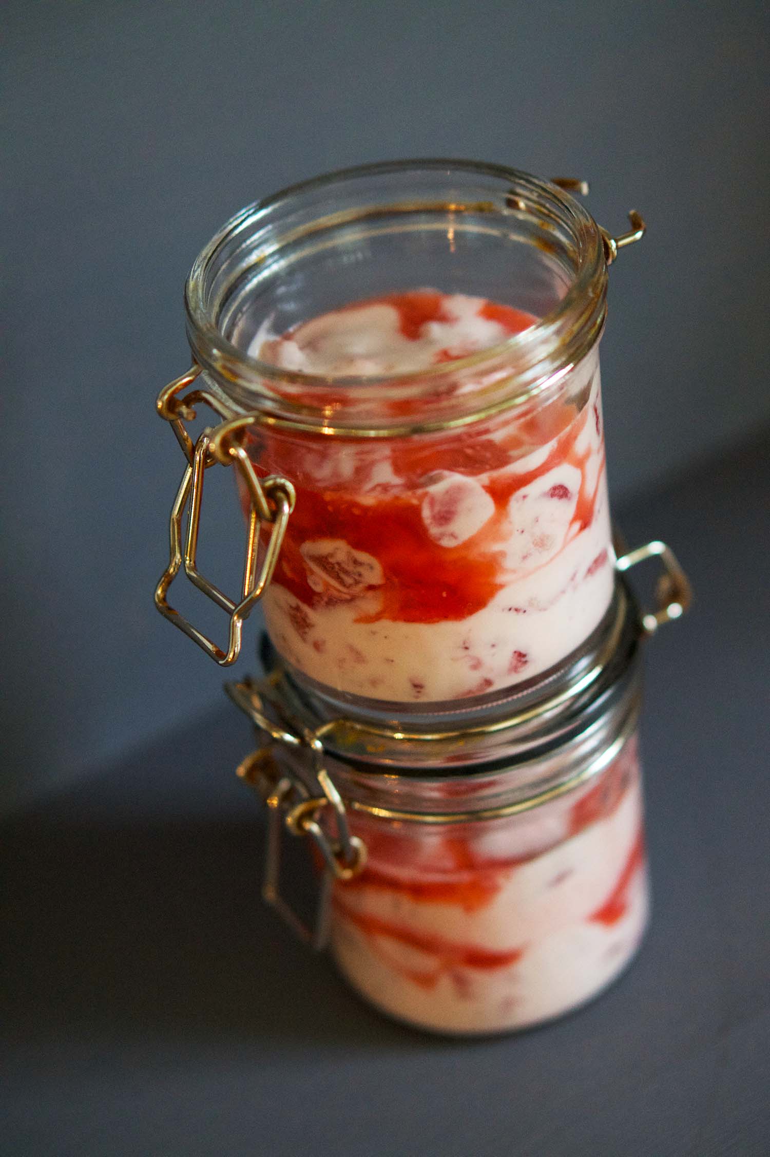 Fräsch frukost med jordgubb
