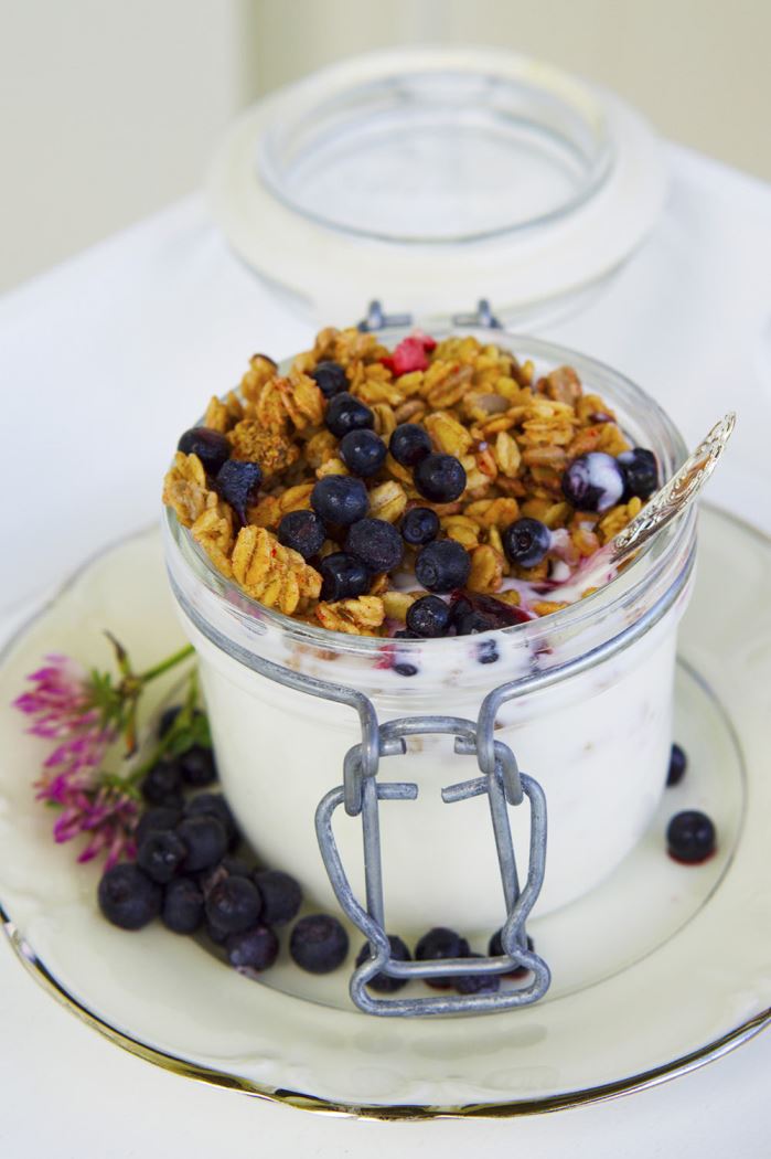 granola-frukost-8-999x1500-1