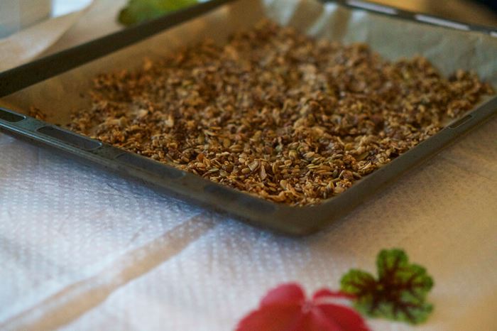 Rosta egen granola med Risenta