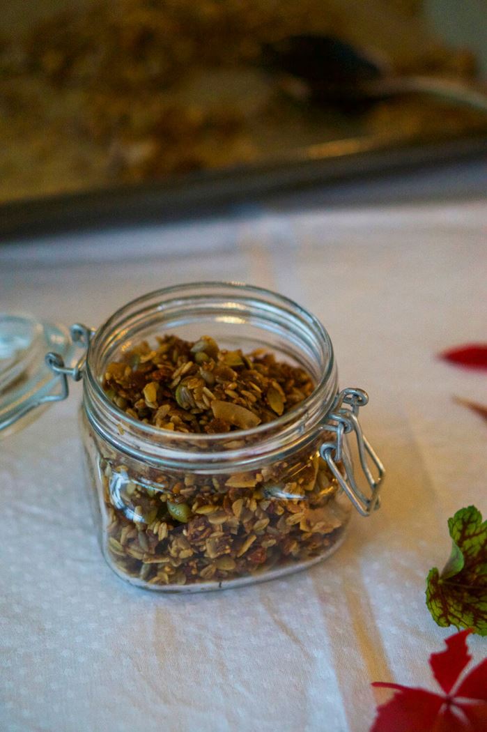 Rosta egen granola med Risenta