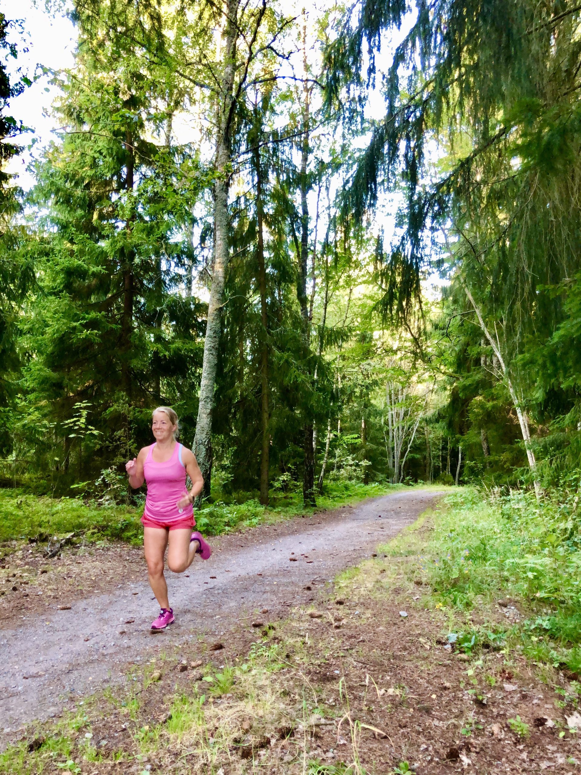 Löpning i skogen