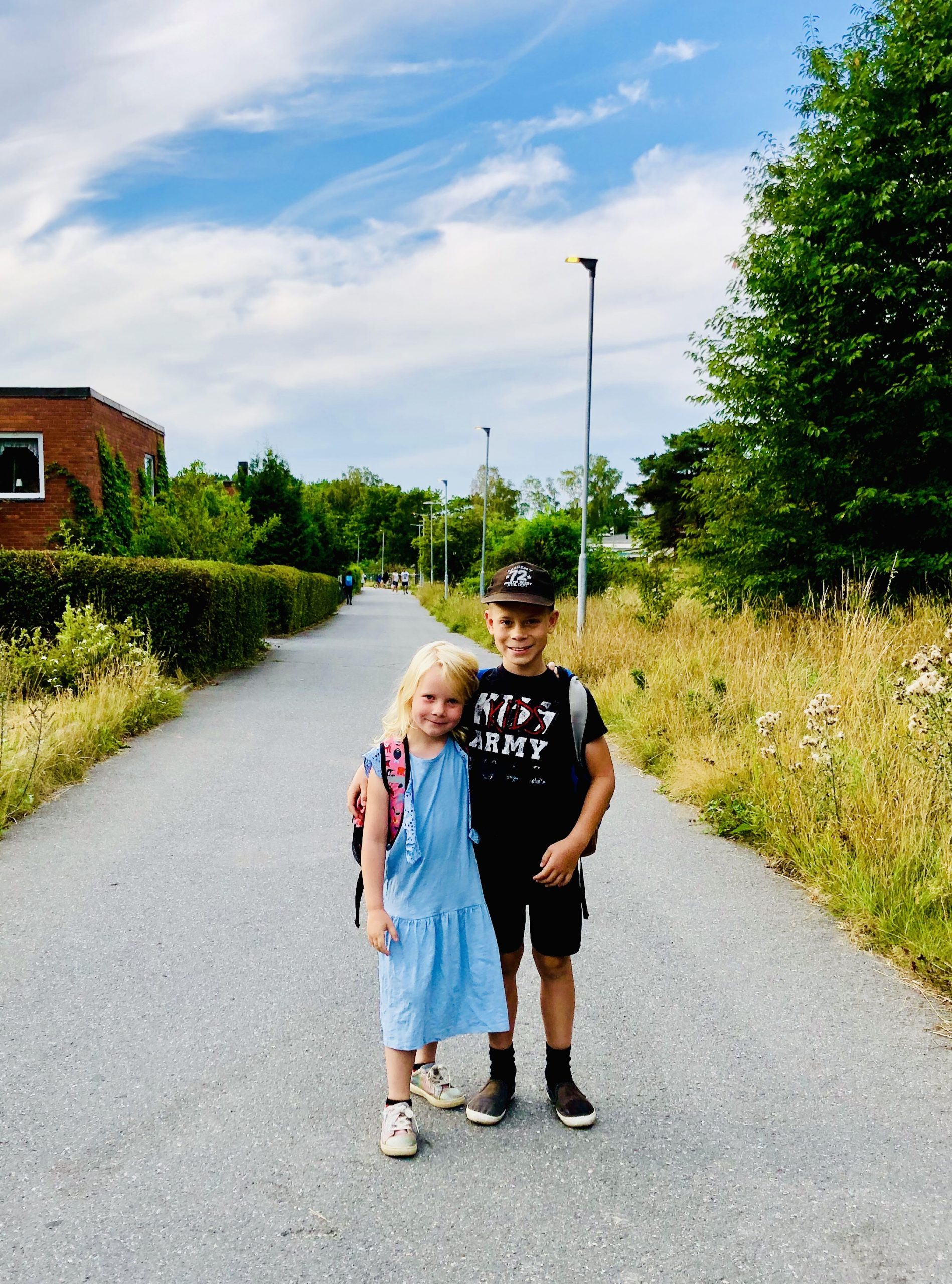 Barnen börjar skolan