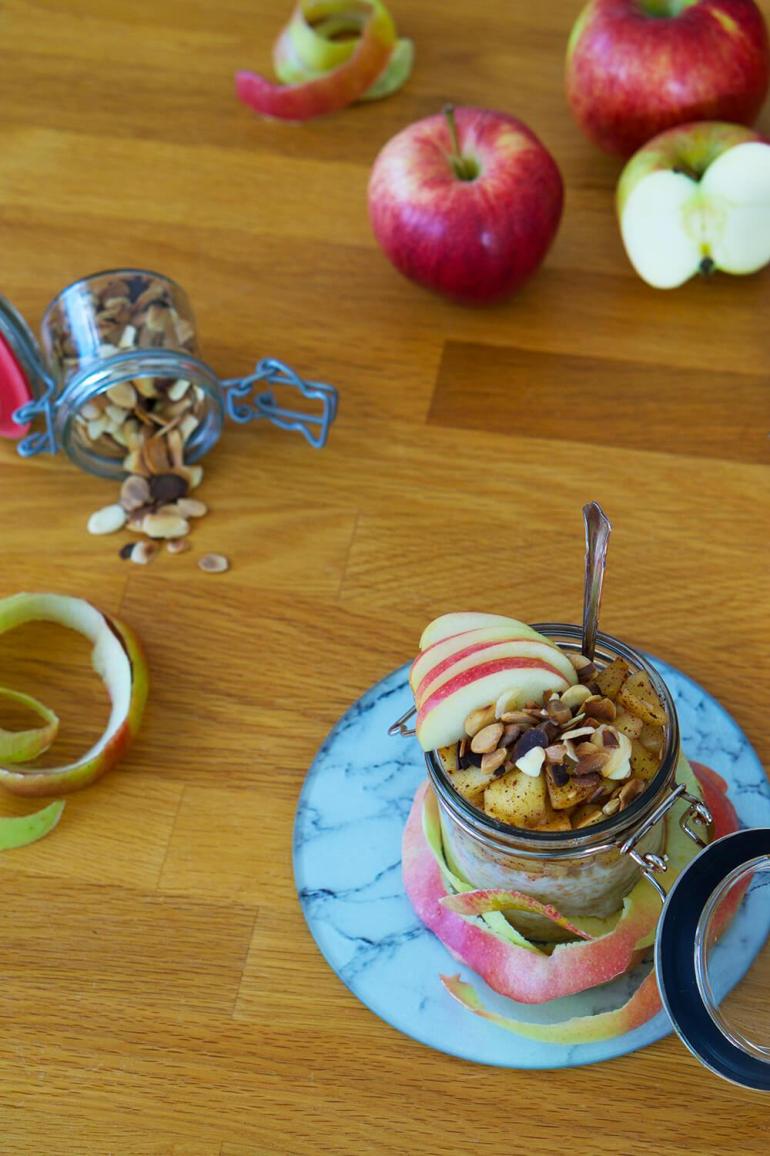 kall-grot-apple-och-kanel-5 - Kall gröt med äpple och kanel - en ljuvlig frukost på burk
