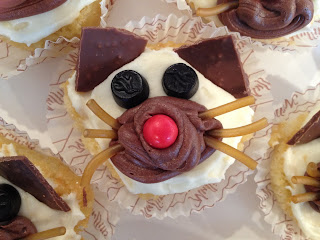 katter-cupcakes3 - Vilodag och bakardag