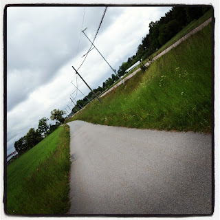 lopning-2 - Löpning med lyktstolpsintervaller och armhävningar