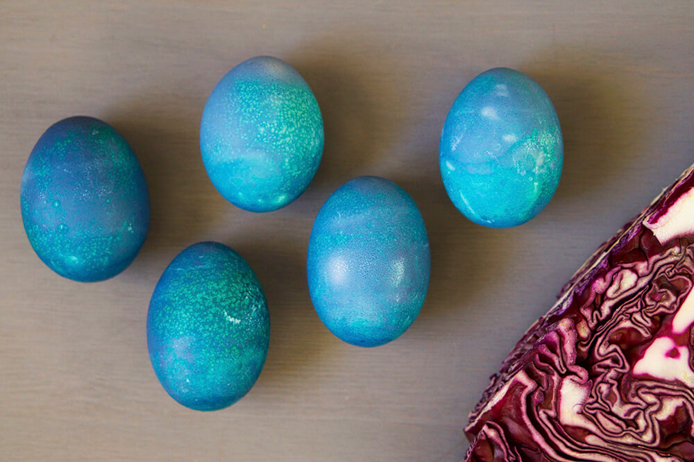 färga ägg naturligt