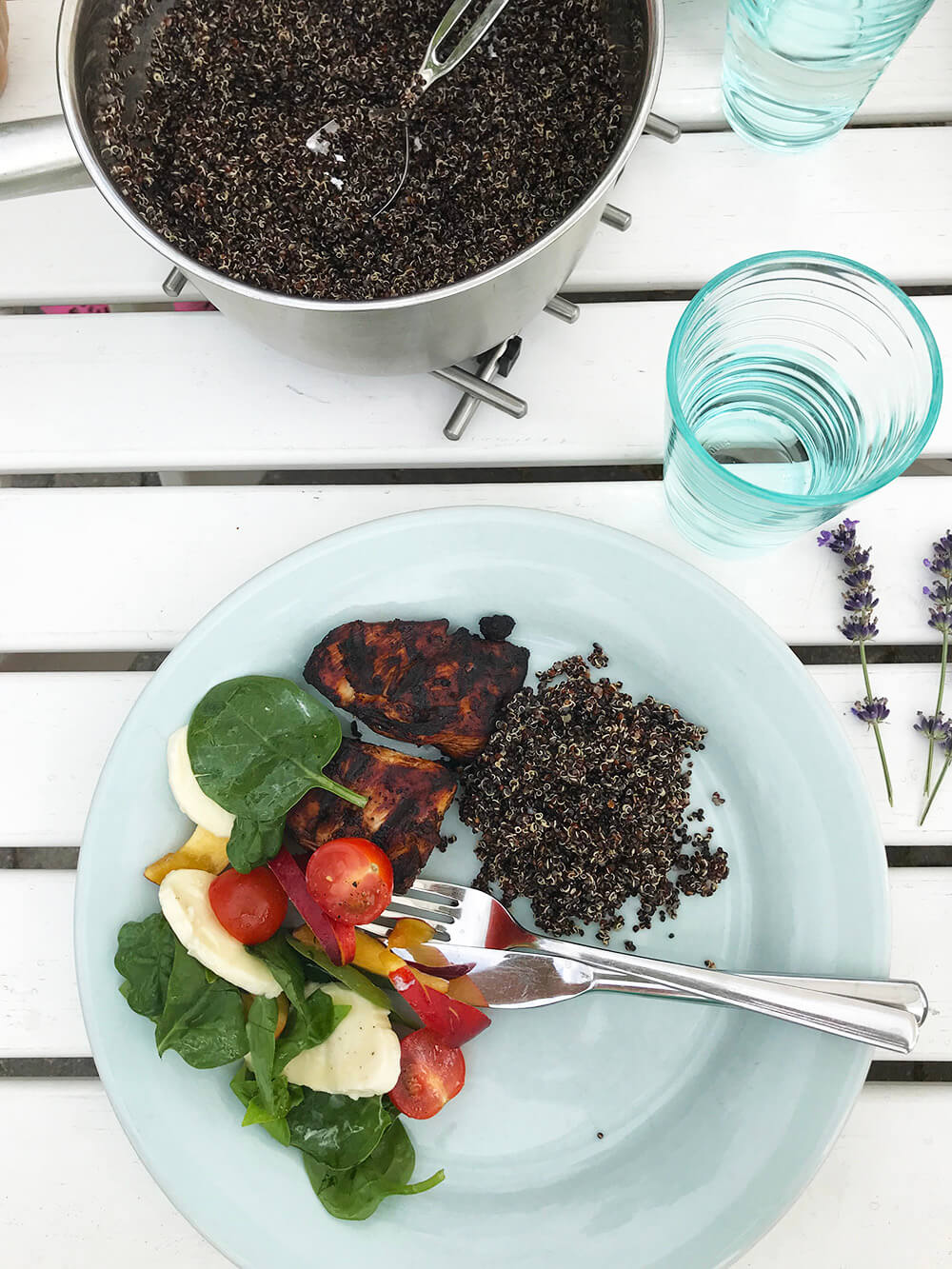 mozarellasallad med tomat och nektarin