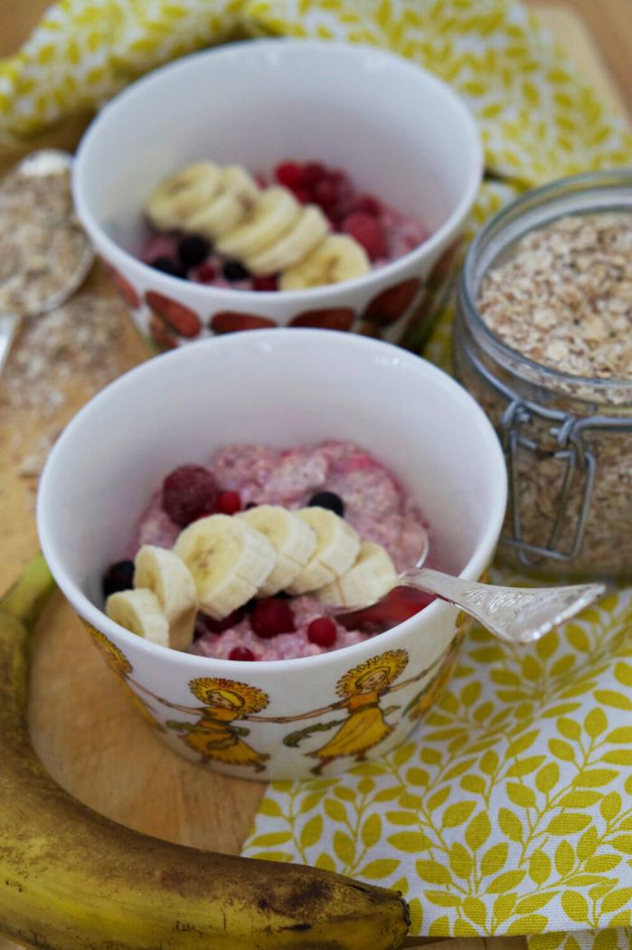 Overnight Oats gjord på äppeljuice