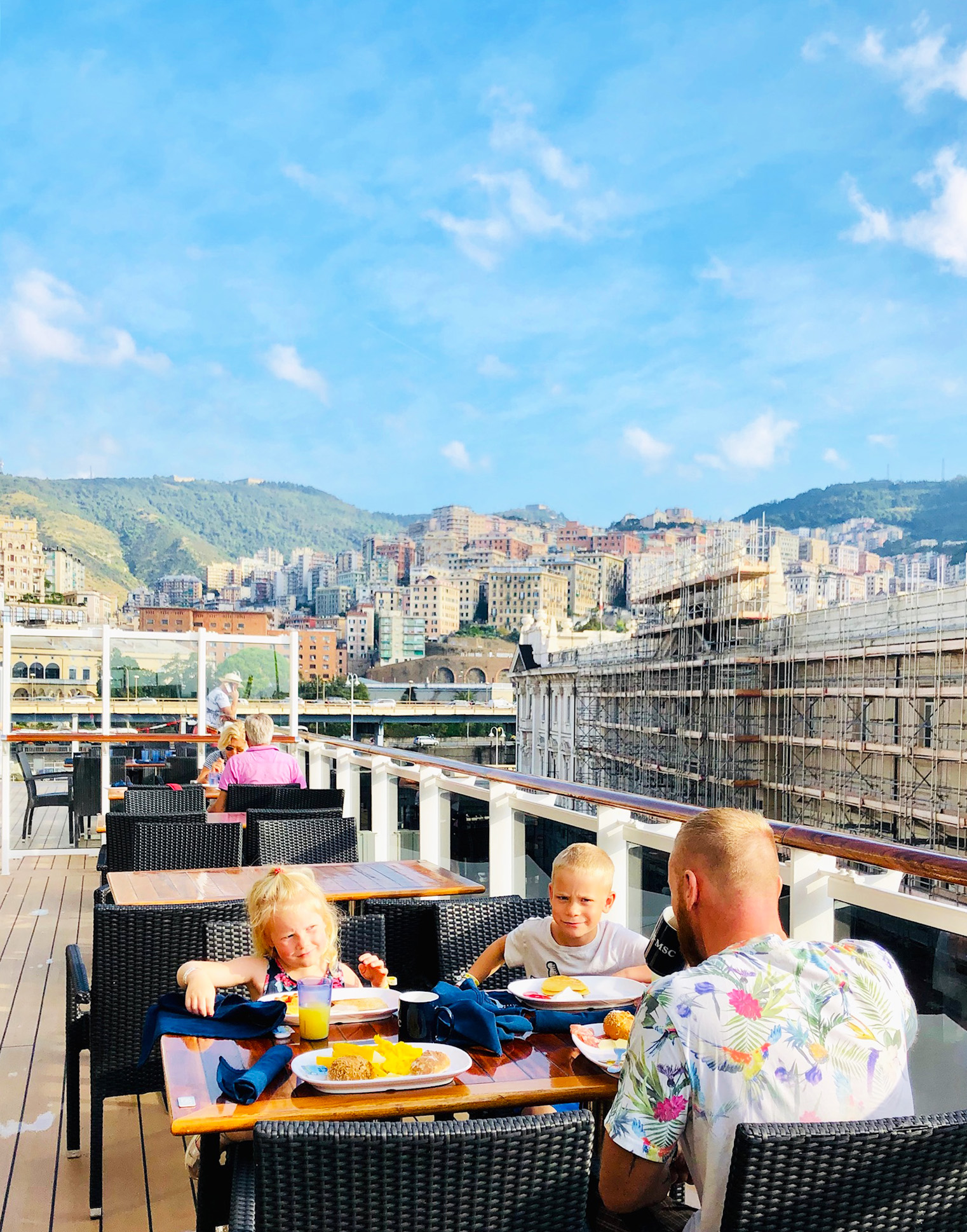 På kryssning Medelhavet med MSC Seaview - Genua