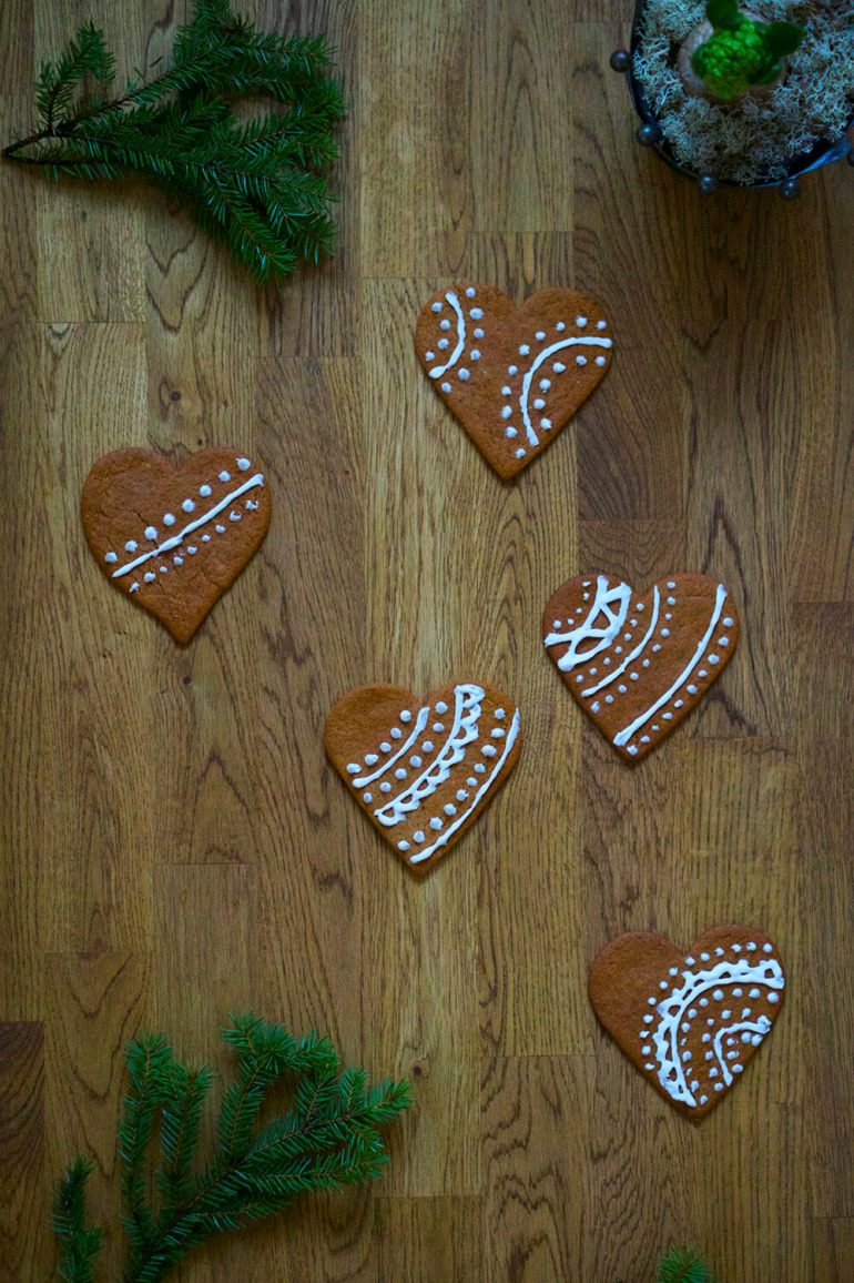 pepparkakor-med-kristyr-2 - Julens finaste pepparkakor med kristyr