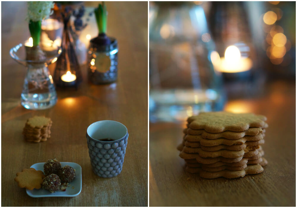 Julfika med pepparkakor och pepparkaksbollar