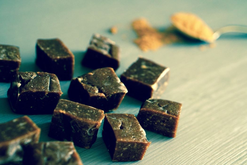 raw-lakritsfudge-2