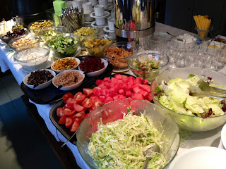 salladsbord - Den finska maten