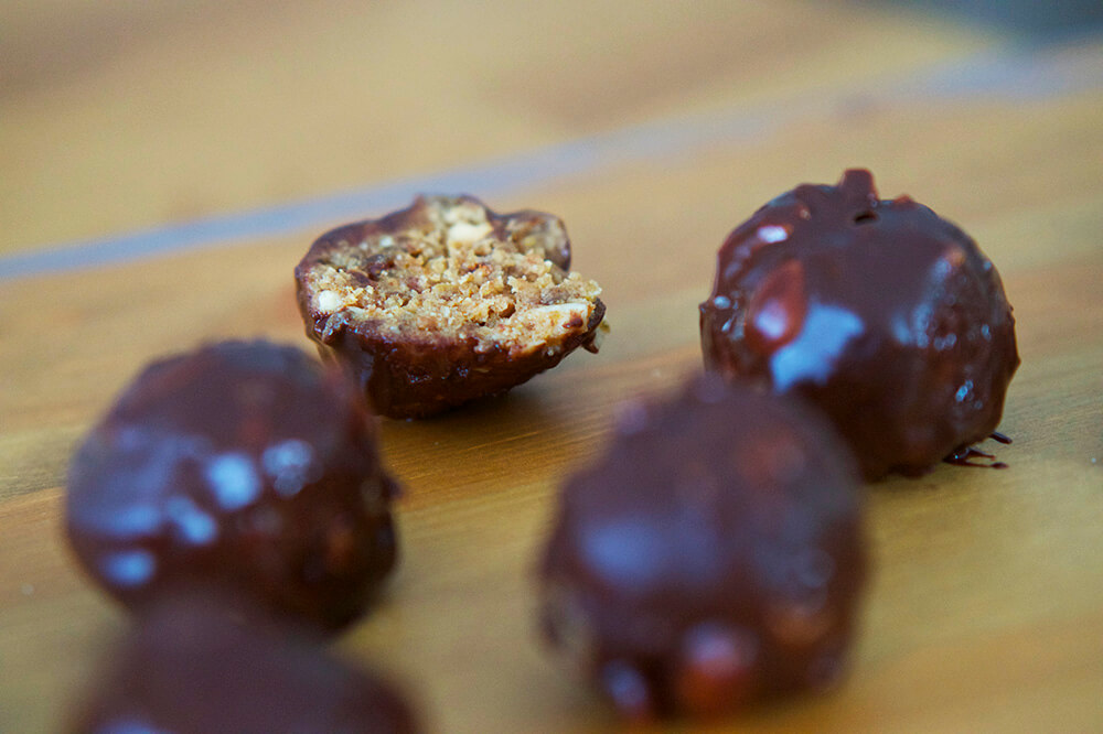 hälsosamma snickersbollar
