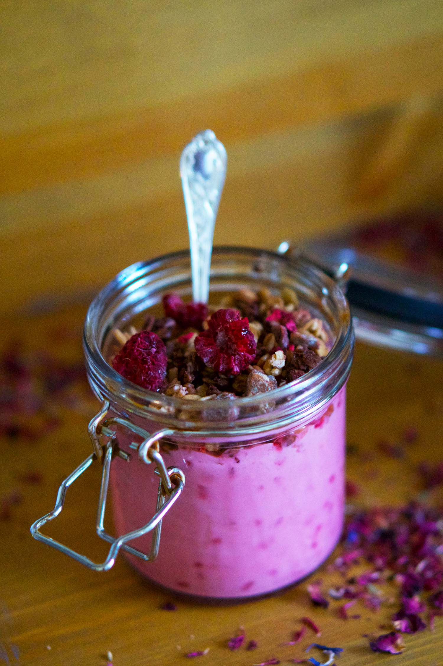 Sockerfri hallonyoghurt recept