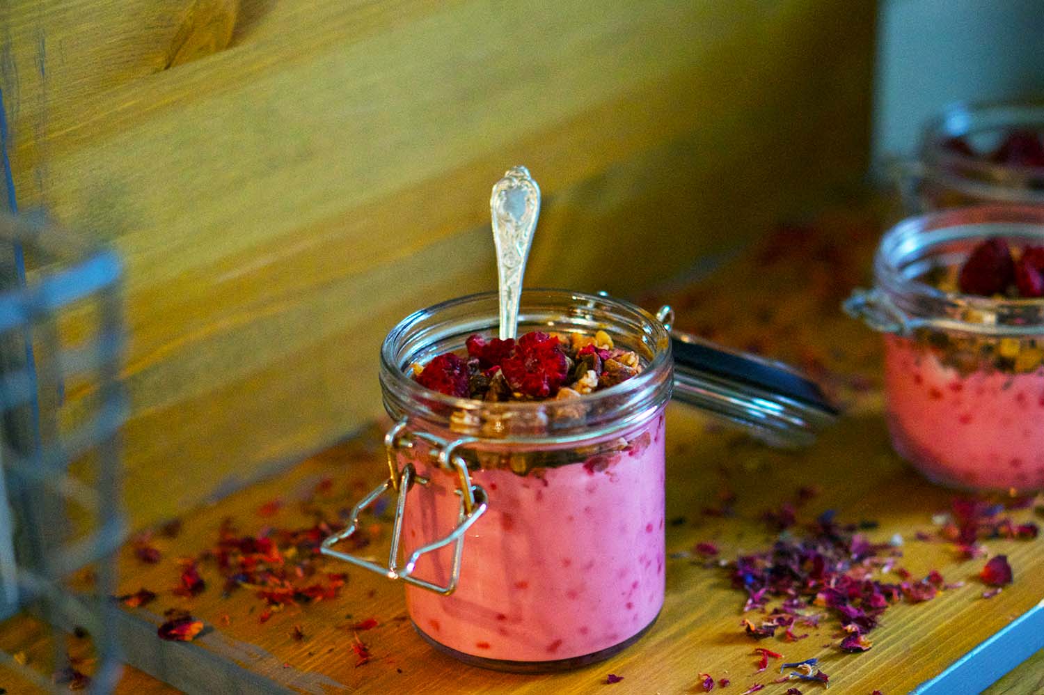 Sockerfri hallonyoghurt recept