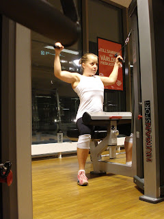styrketraning-inne-1 - Bland drivor, yra och hantlar