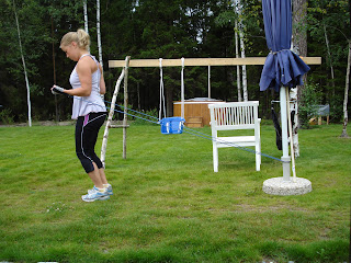 styrketraning-rygg-och-biceps-bicepscurls-2 - Få och många repetitioner