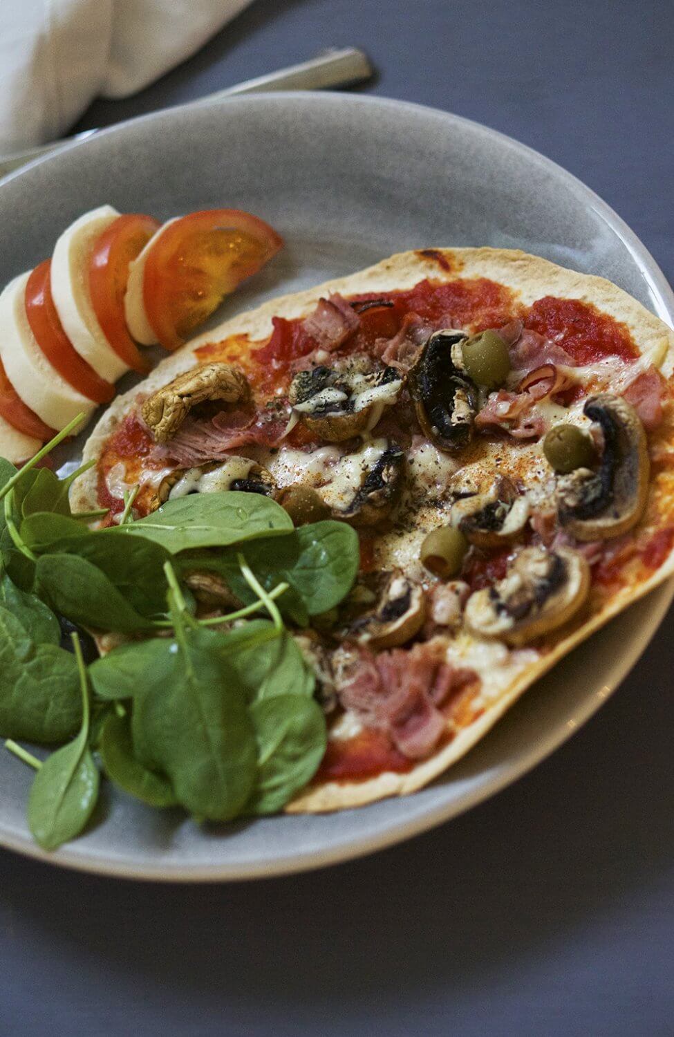 Tortillapizza skinka