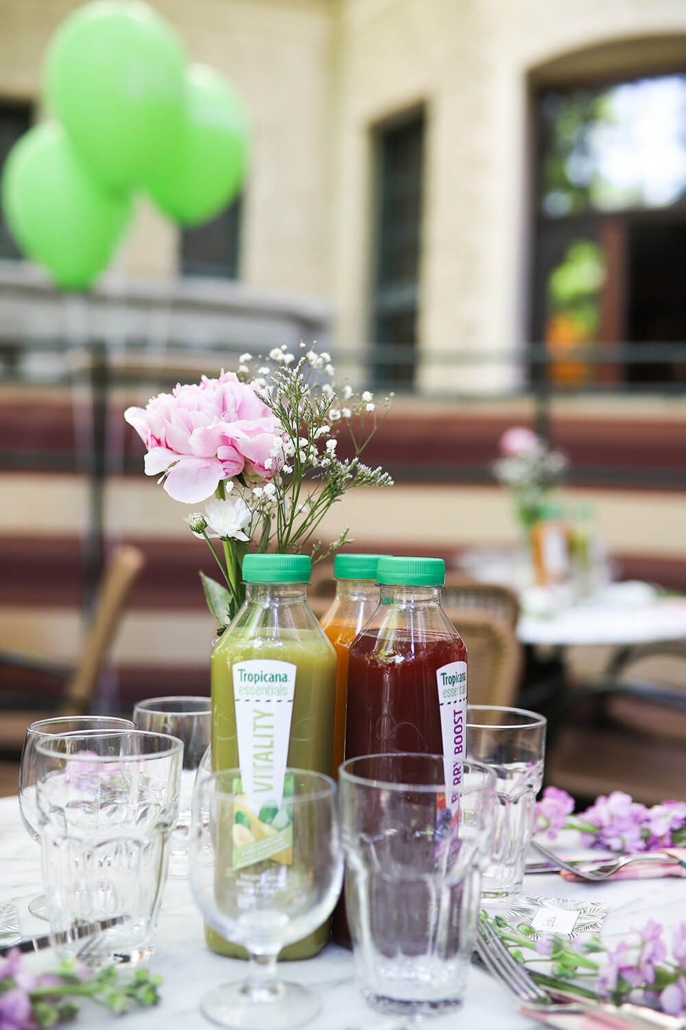 Tropicana hälsolunch på Centralbadet