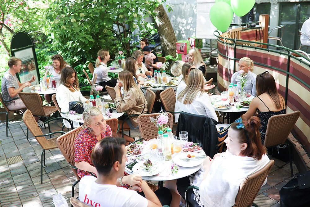 Tropicana hälsolunch på Centralbadet