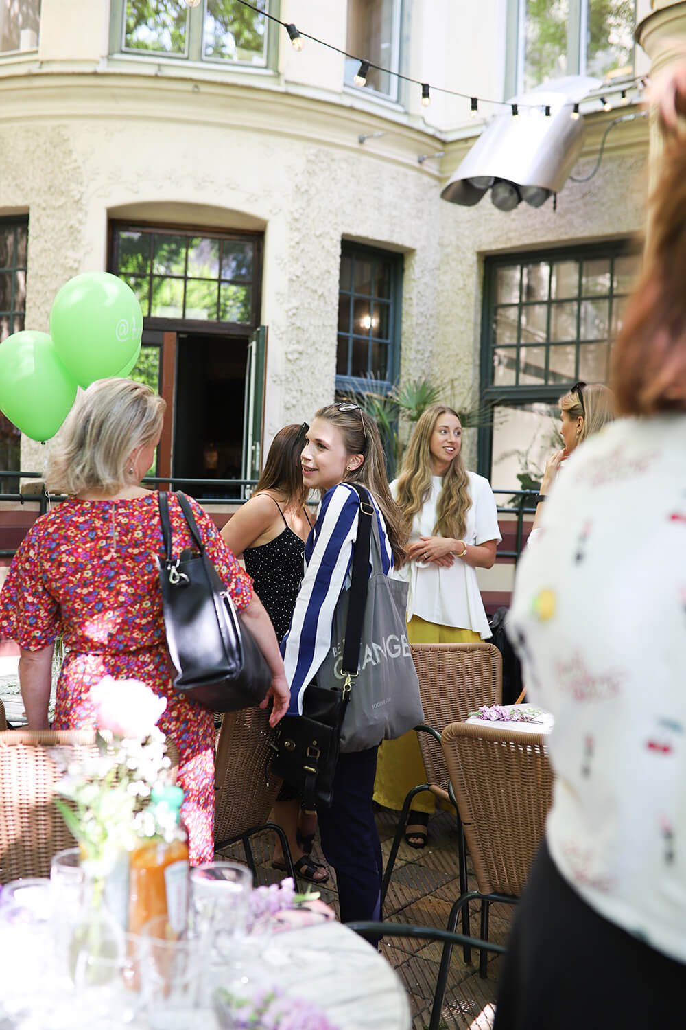 Tropicana hälsolunch på Centralbadet