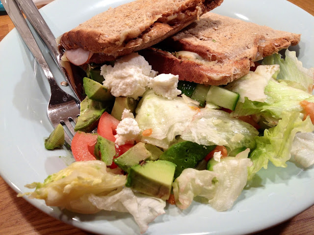 varma-mackor - Uppladdning för #fbbc13