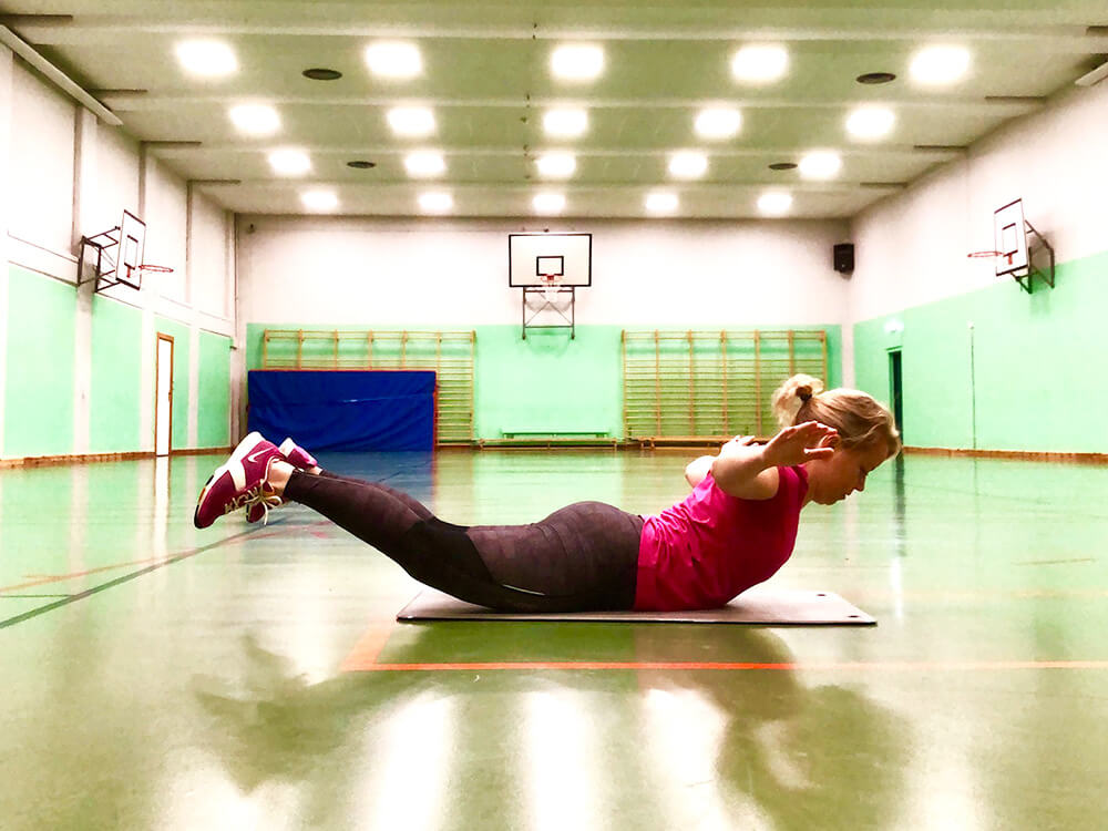 Ryggresningar - träning Karin