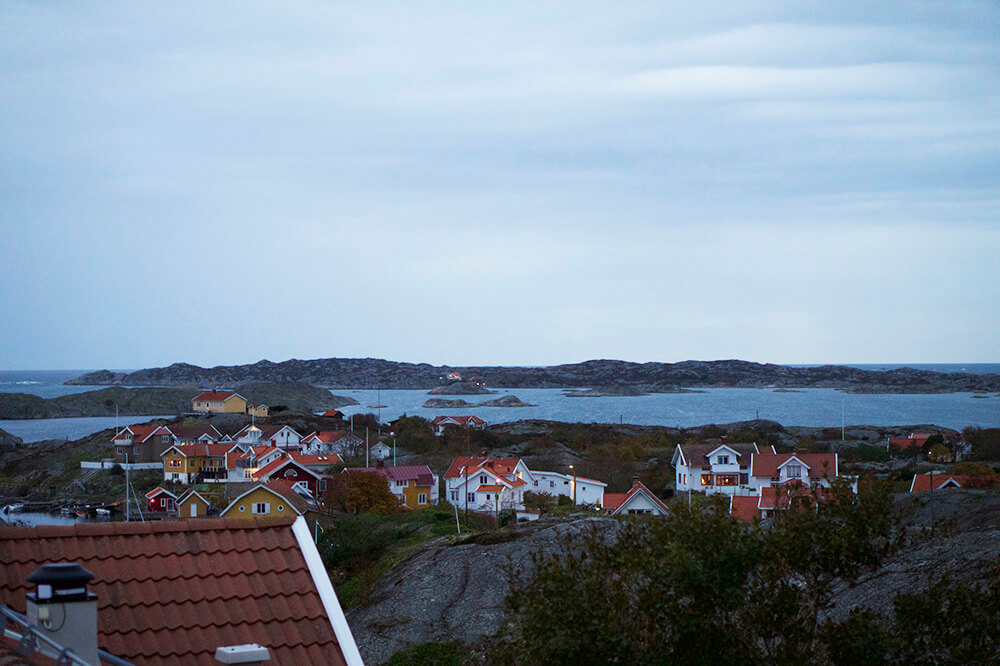 Yoga Island - utsikt över Kyrkesund