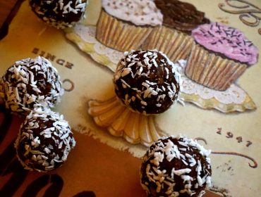 Chokladbollar av proteinpulver