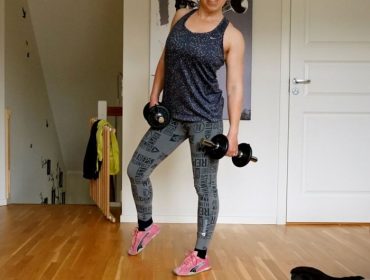 Karin-traning-med-hantlar-e1440590016228