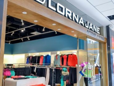 Lorna-Jane-exteri-25C3-25B6rbild