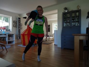 Maran-kl-C3-A4dsel-och-frukost-2-